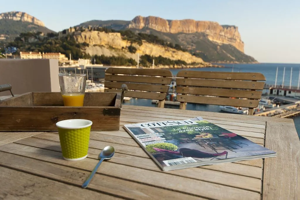 Les Barques, Vue Splendide Sur Le Port De Cassis Apartment 0*,  France