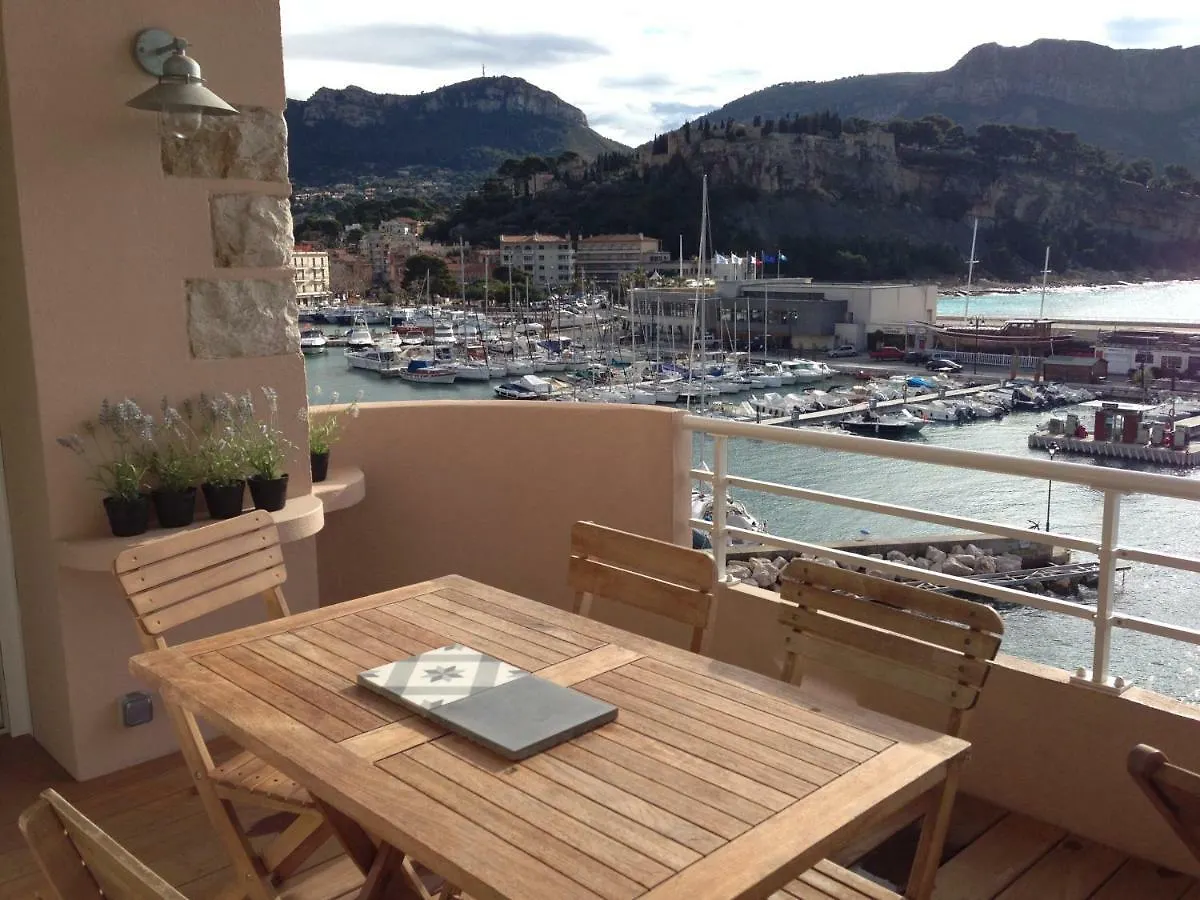 Les Barques, Vue Splendide Sur Le Port De Cassisアパートメント 0*, カシ フランス