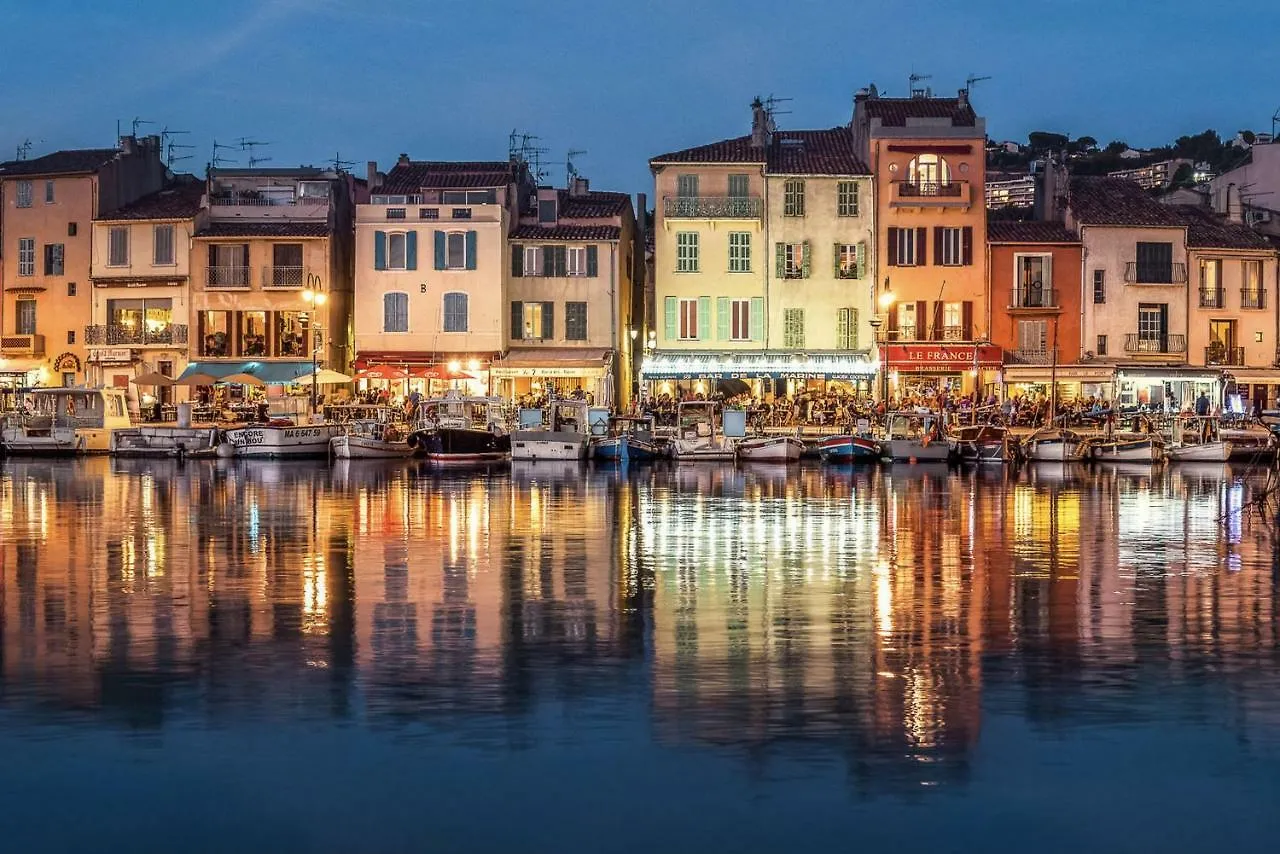 Les Barques, Vue Splendide Sur Le Port De Cassis Apartment France